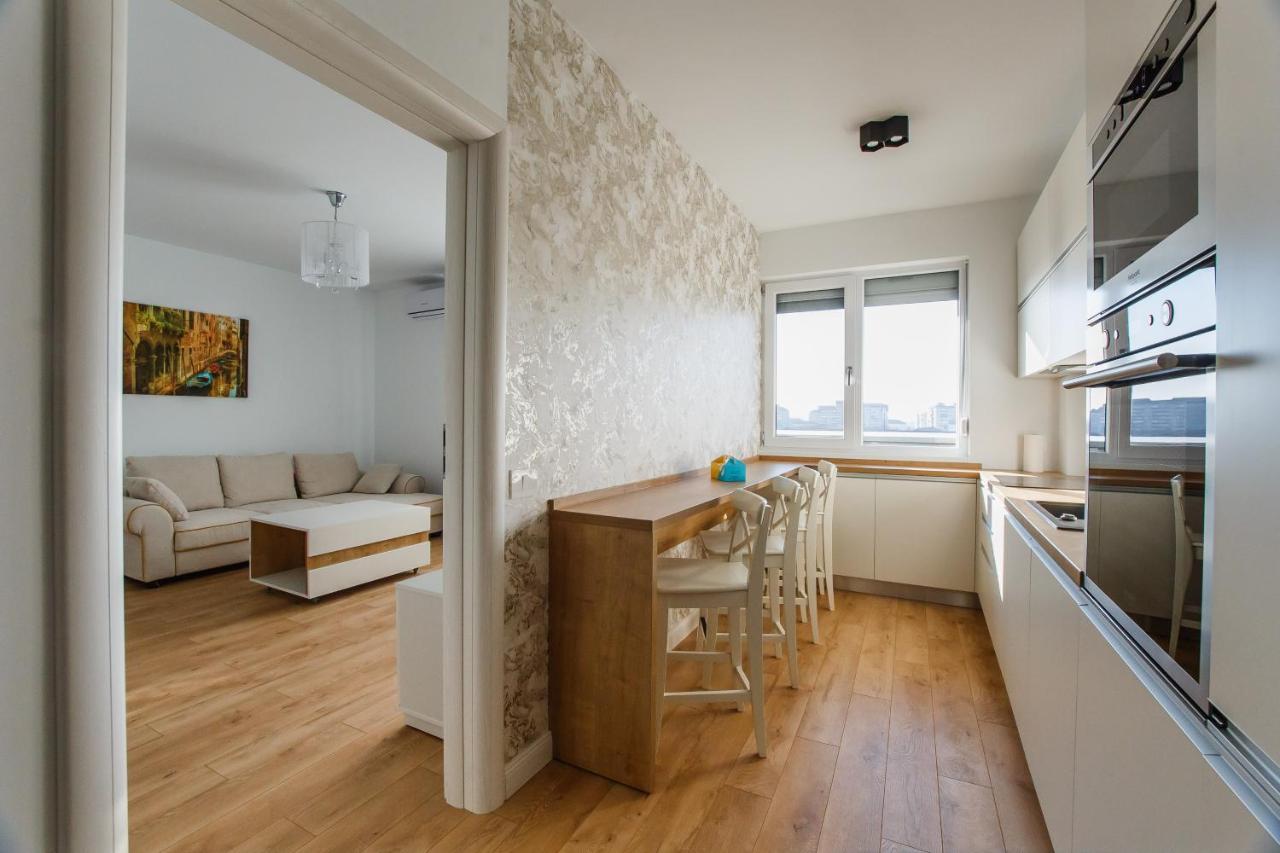 Fantastic Apartment At Prima Residence Nagyvárad Kültér fotó