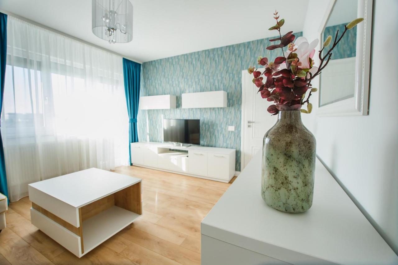 Fantastic Apartment At Prima Residence Nagyvárad Kültér fotó
